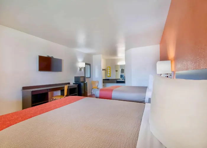 Motel 6-Santa Nella, Ca - Los Banos